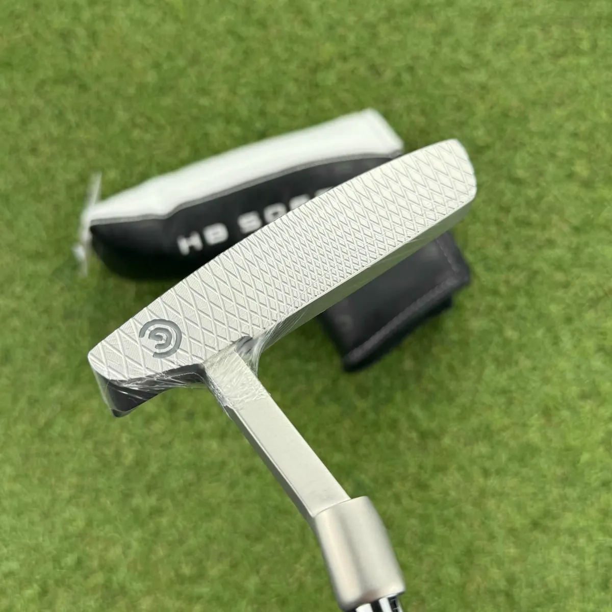 New Cleveland HB Soft 2 #1 Putter / 34″ - Image 3