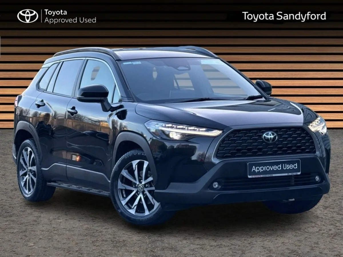 Toyota Corolla Cross 1.8 HYBRID SPORT // REAR CAME - Image 1