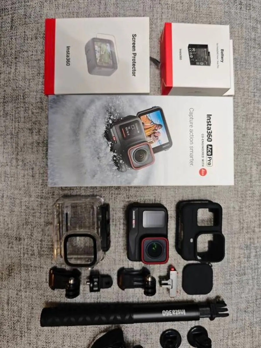 Insta360 Ace Pro action camera kit - Image 2