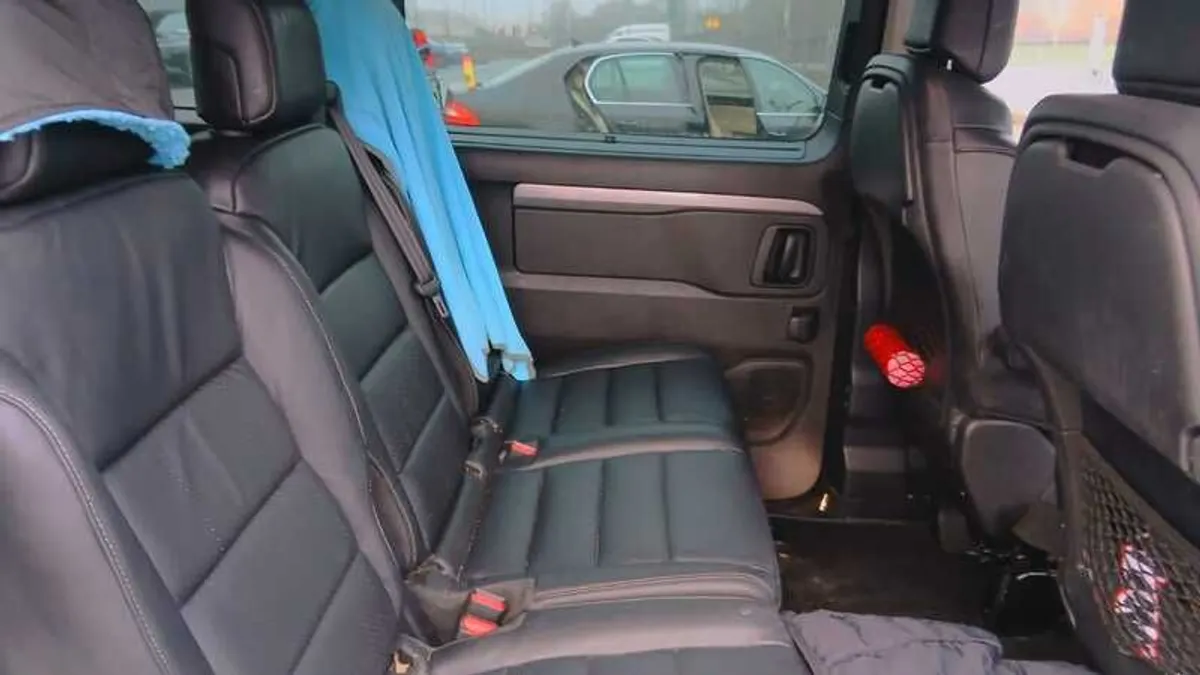 2024 Peugeot E Traveller, MPV, EV, RANGE 360km - Image 2