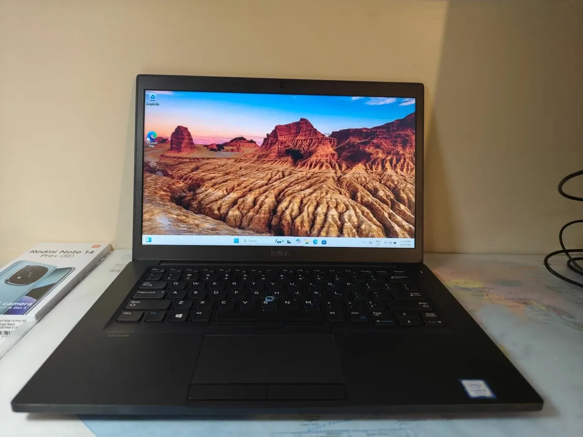 Dell Latitude 7480 i5 7th gen 8/256GB SSD Laptop - Image 1