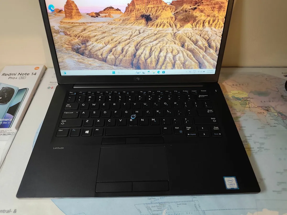 Dell Latitude 7480 i5 7th gen 8/256GB SSD Laptop - Image 4