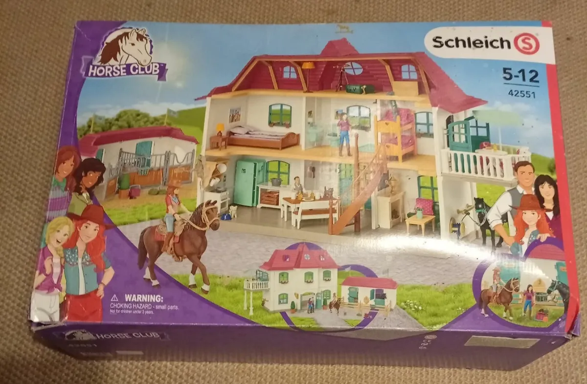 HORSE CLUB SET- LAKESIDE COUNTRY HOUSE & STABLE - Image 3