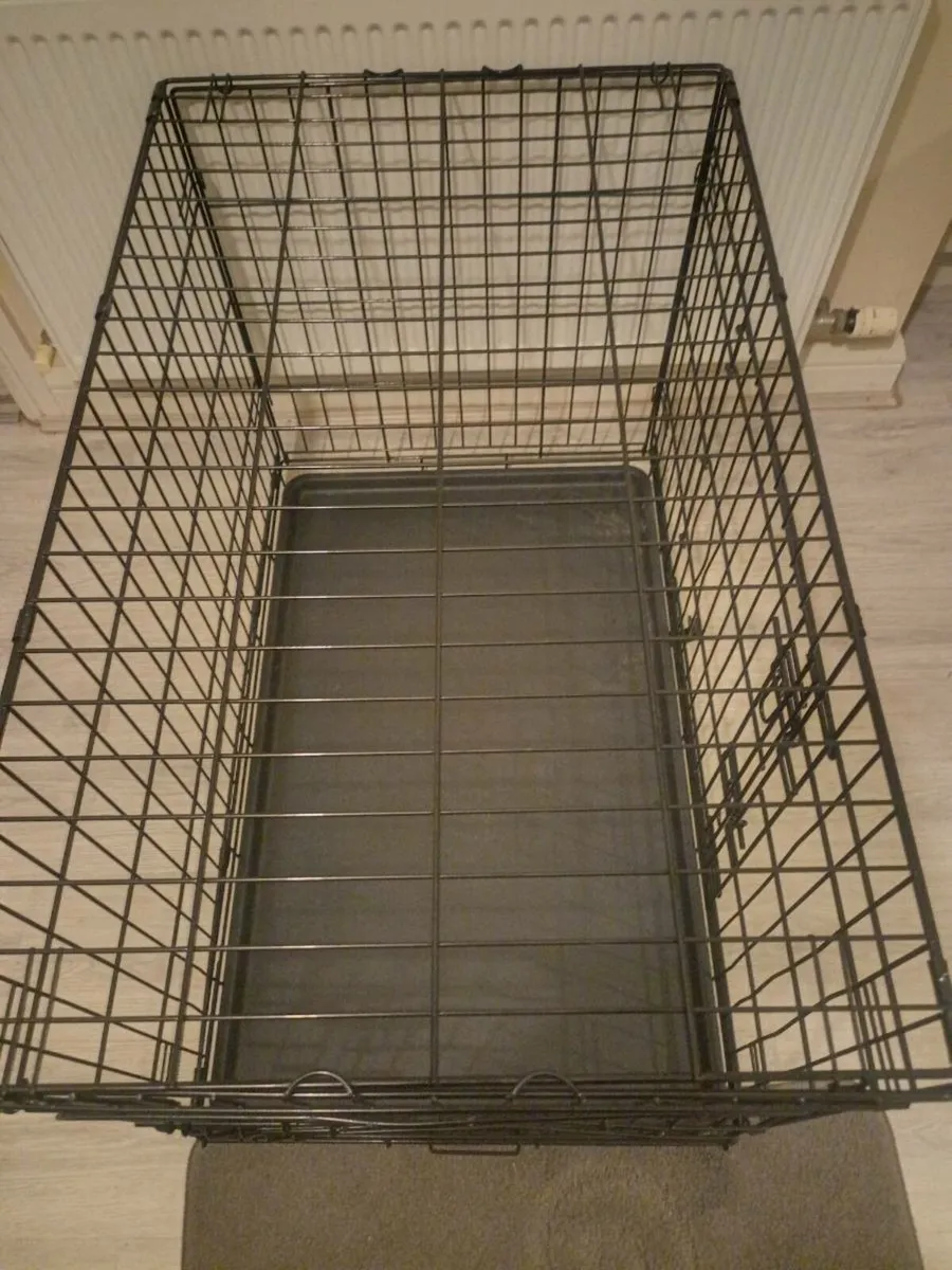 Large dog travel crate. - Image 3
