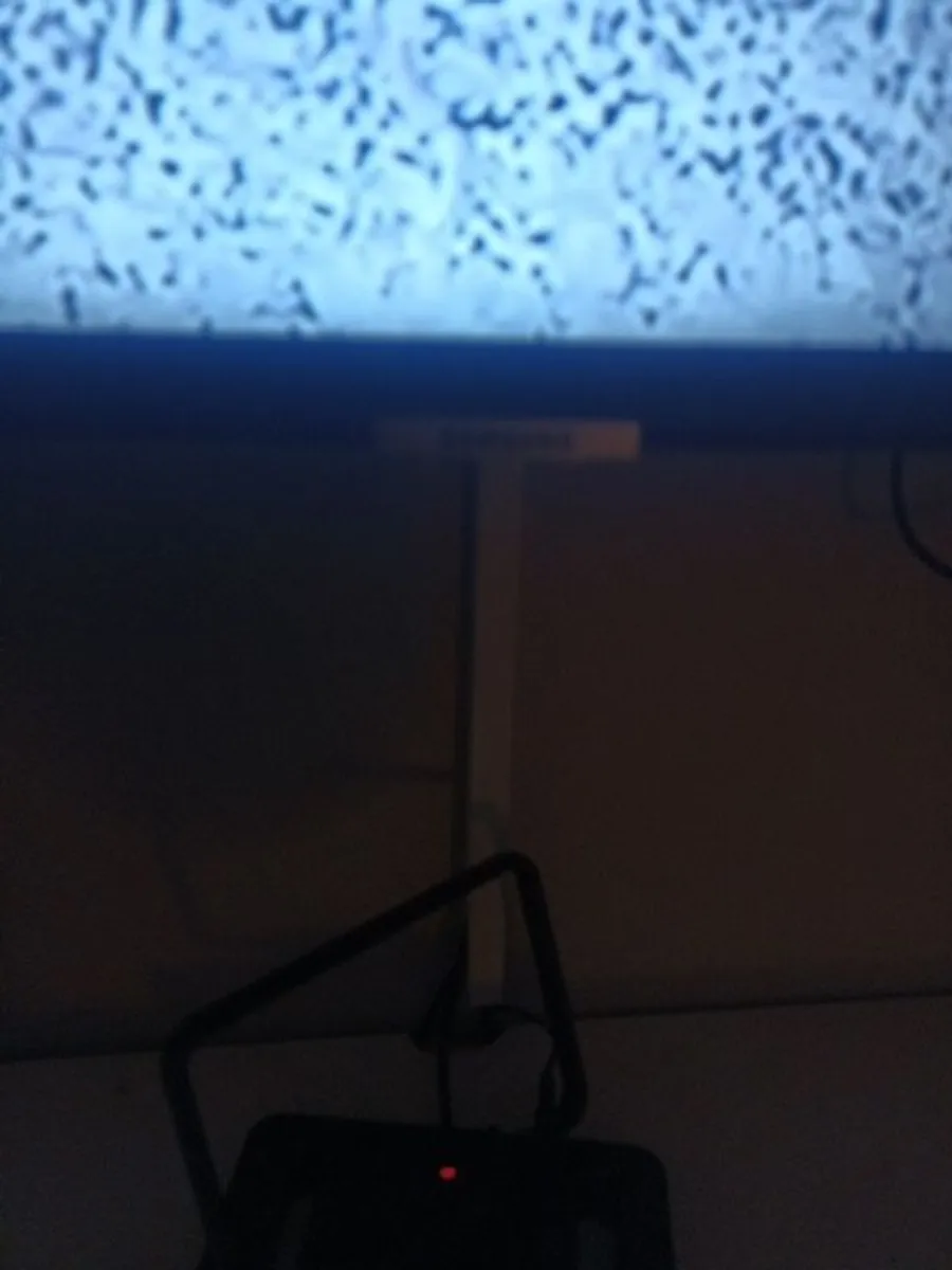 Samsung Smart 75in TV - Image 2