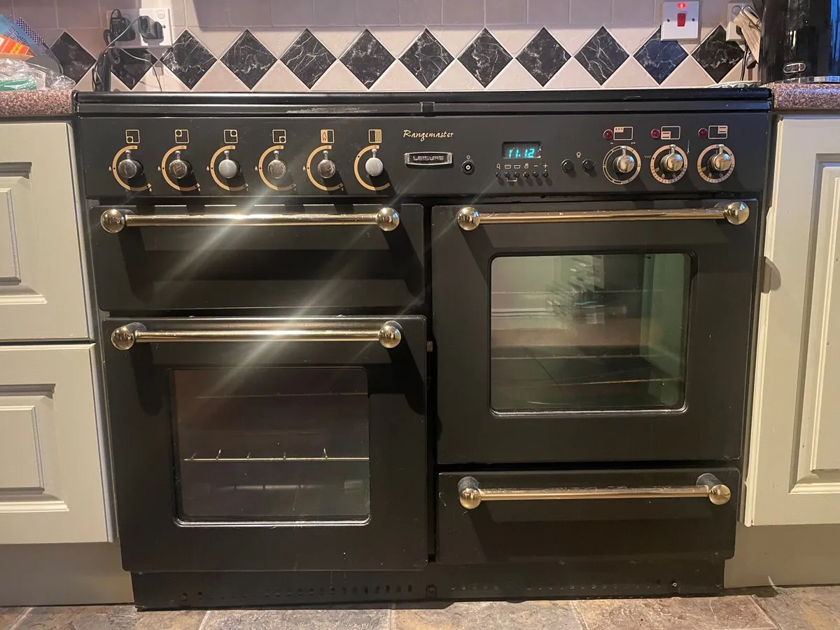 Kitchen & accessories - Image 3