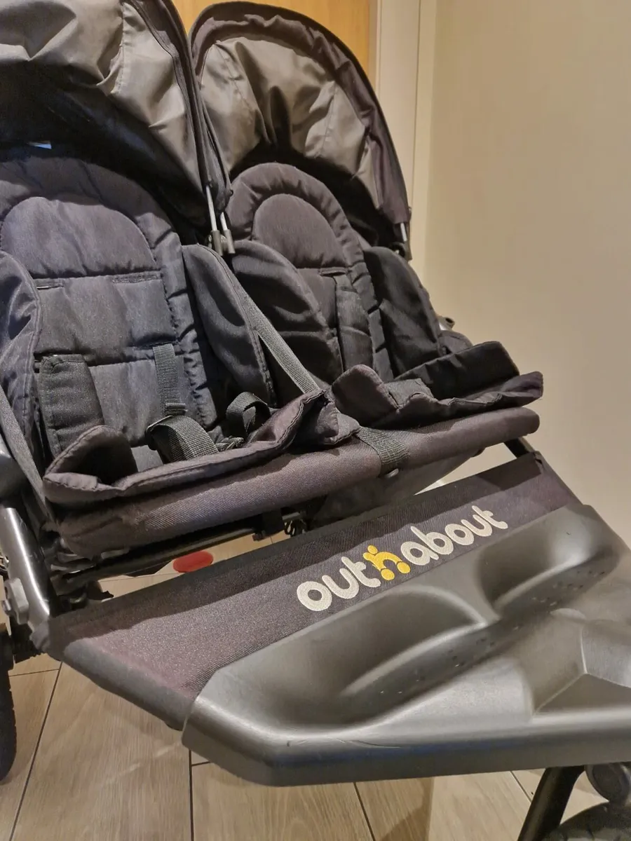 Out N About with footmuffs - Image 2