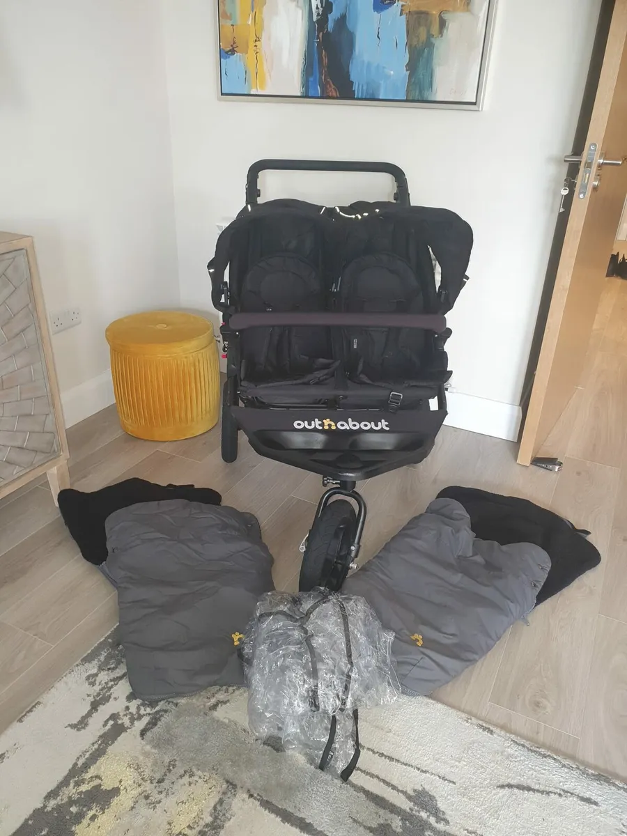 Out N About with footmuffs - Image 4