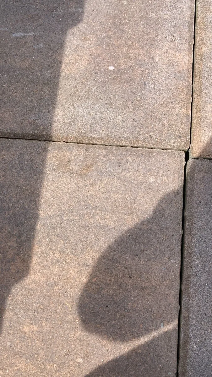 Paying slabs - Image 1