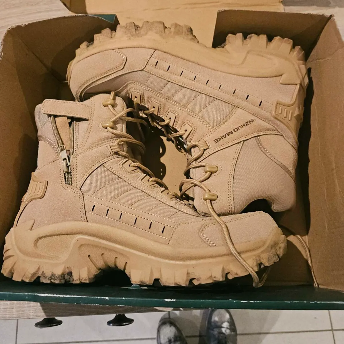 Tactical boots - Image 1