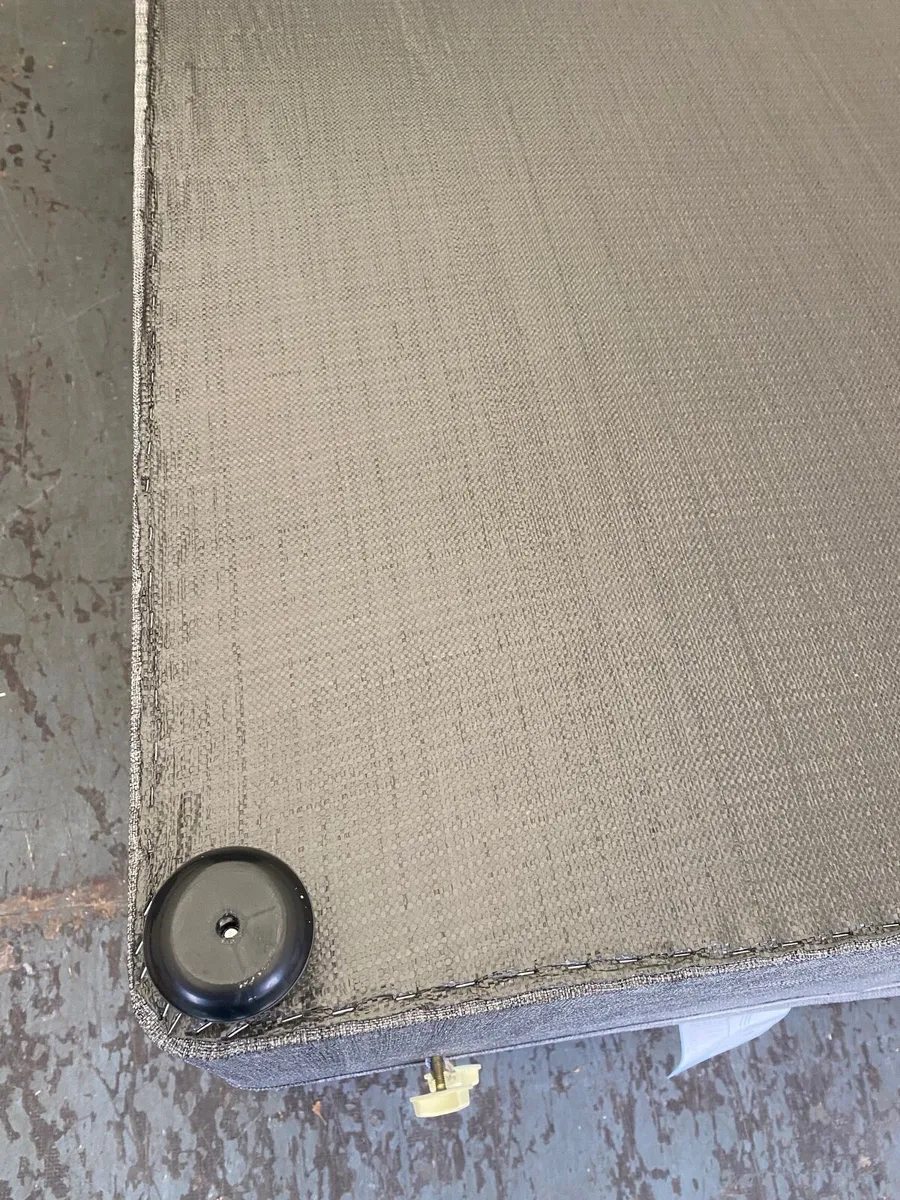 2 single bases and one headboard ex display as new - Image 3