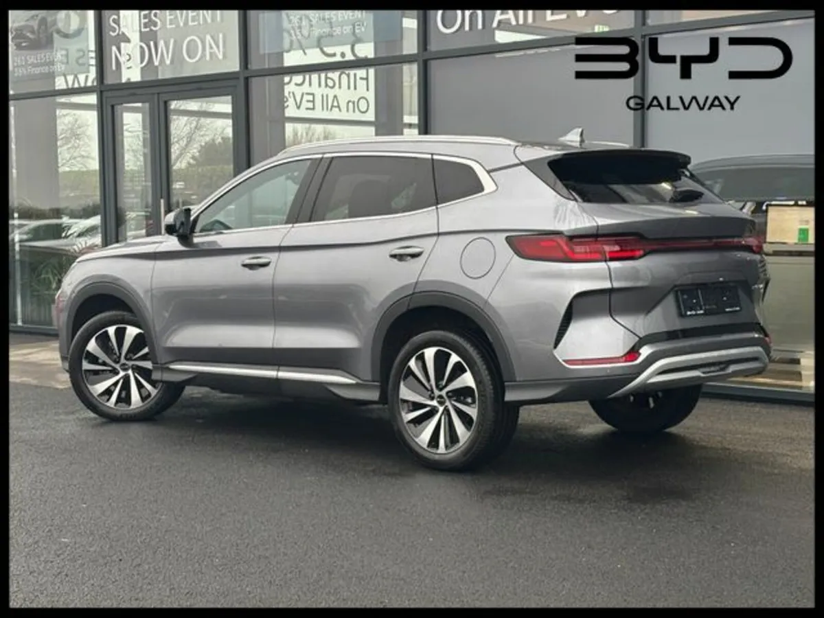 BYD SEAL U DM-i Comfort 26.6kWh **125km EV Range** - Image 2