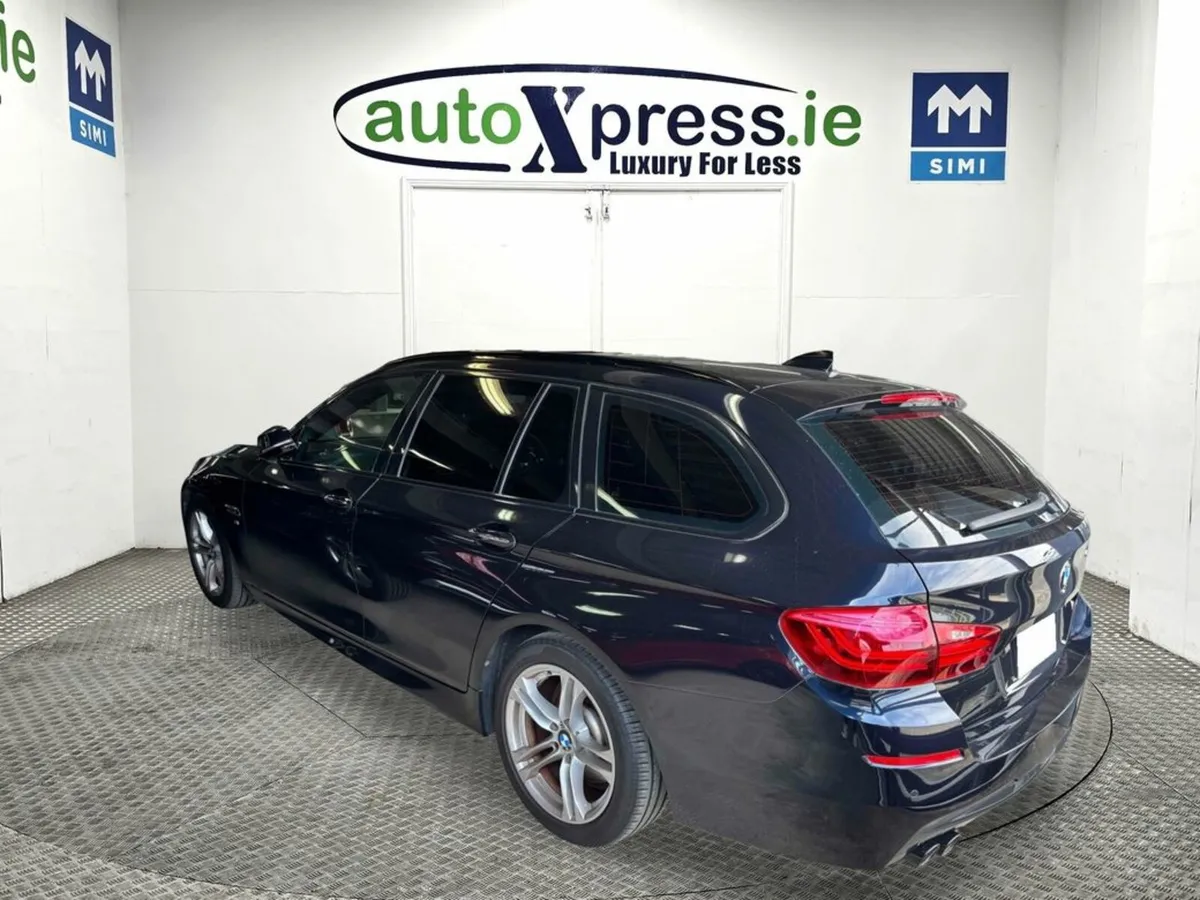 BMW 5-Series 523D TOURING M-SPORT Sun roof, Automa - Image 3