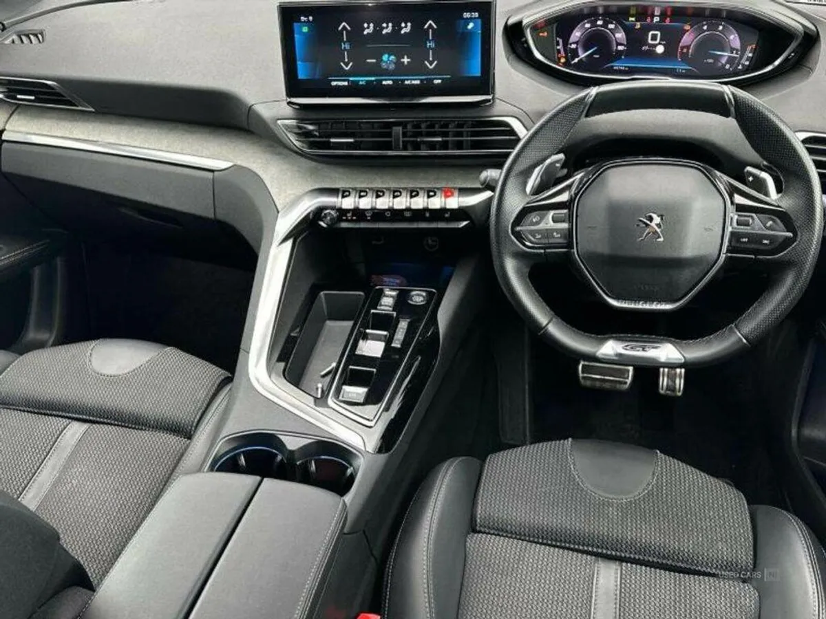 Peugeot 5008 DIESEL ESTATE - Image 4