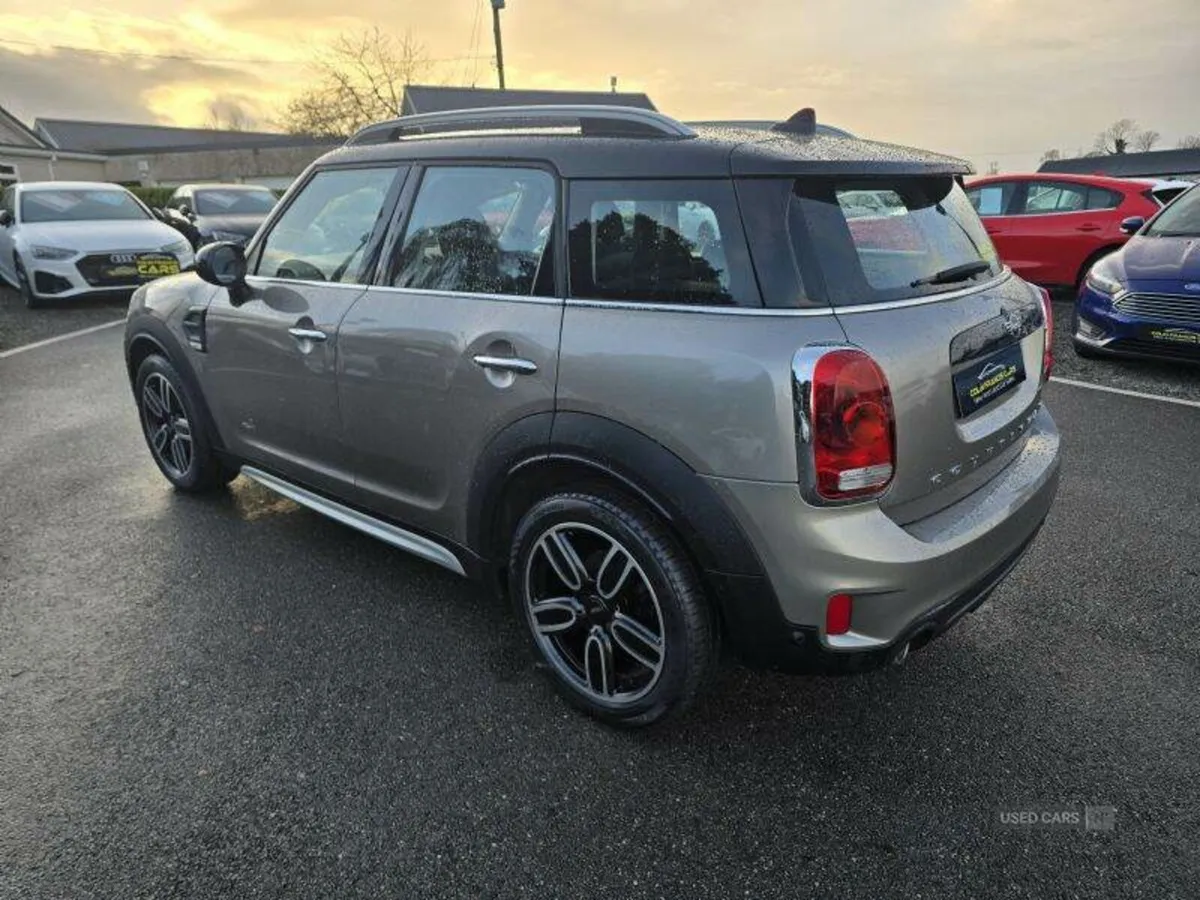 Mini Countryman DIESEL HATCHBACK - Image 3