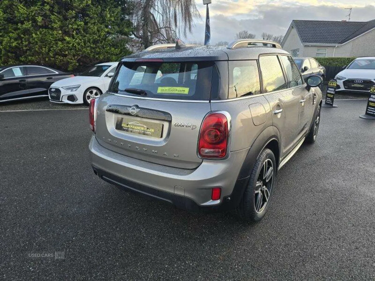 Mini Countryman DIESEL HATCHBACK - Image 4
