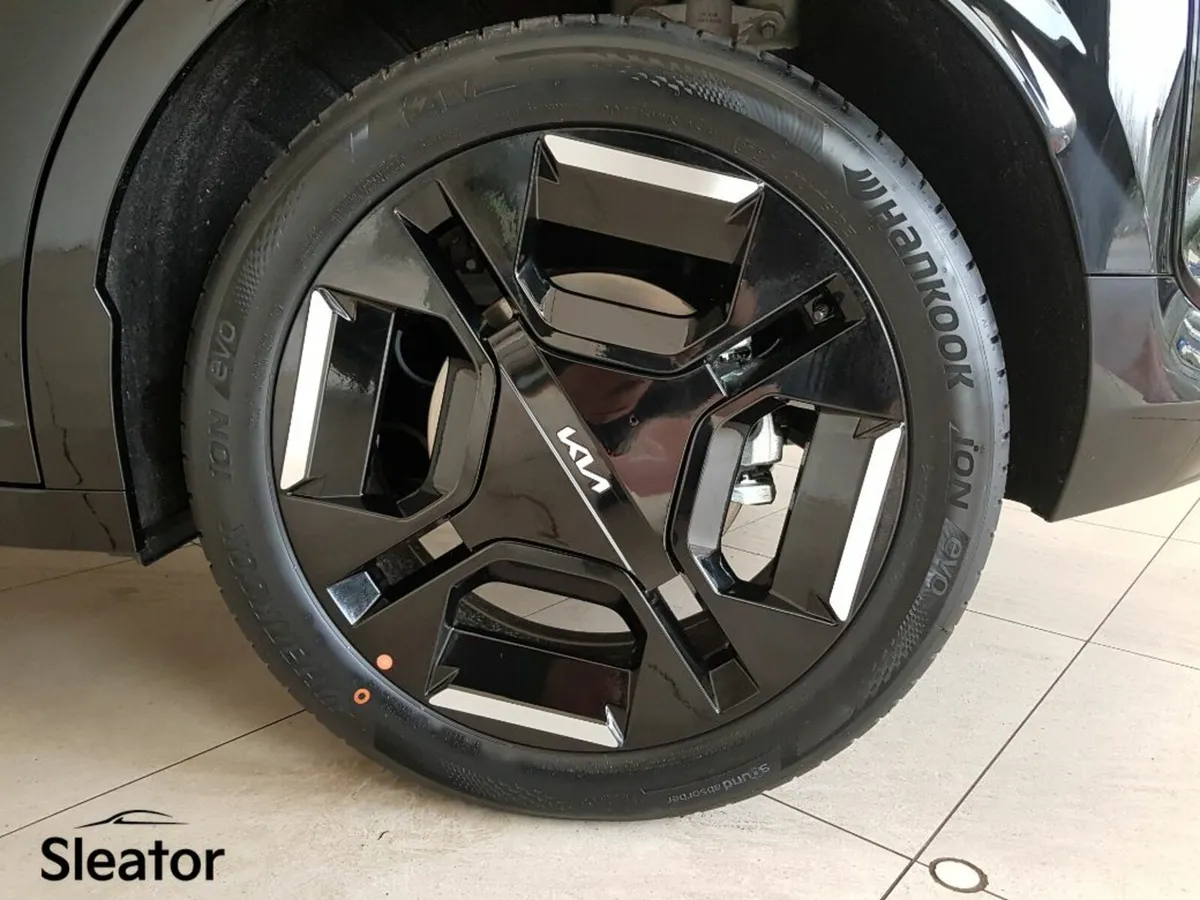 Kia EV3 GT-Line - Image 4