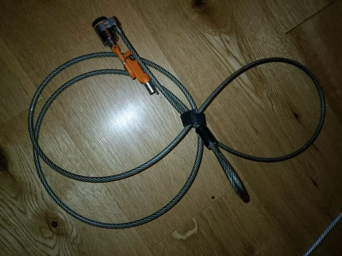 Kensington Lock with keys