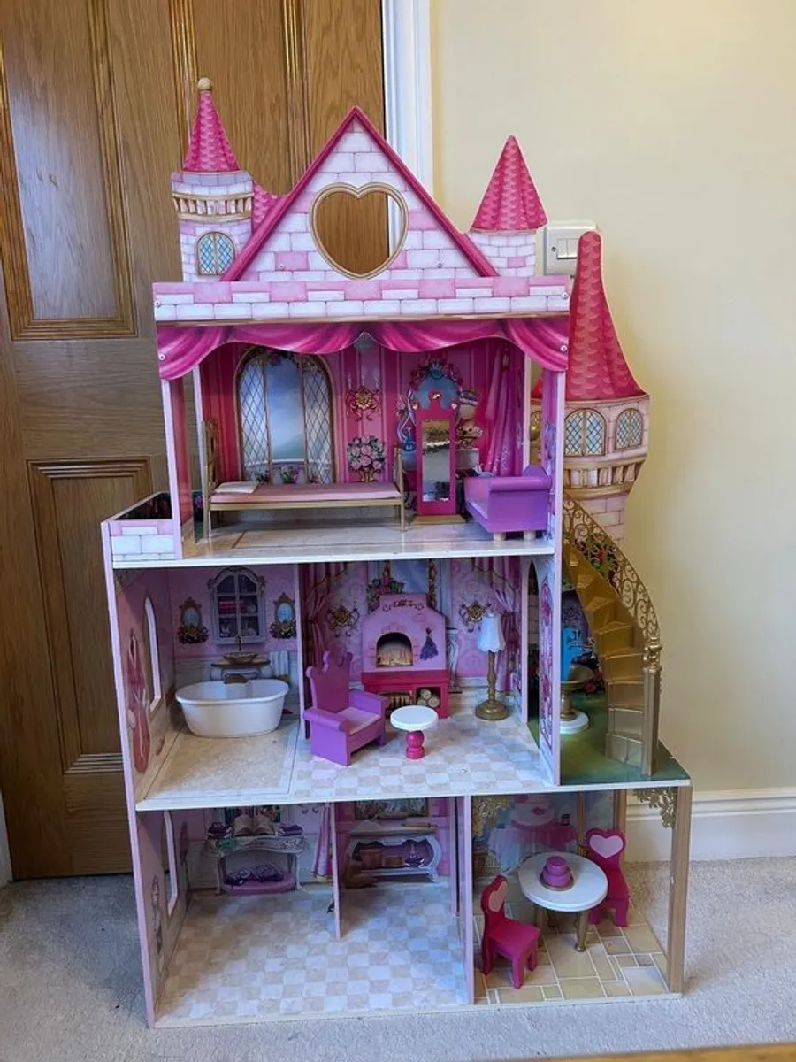 Dolls House - Image 1