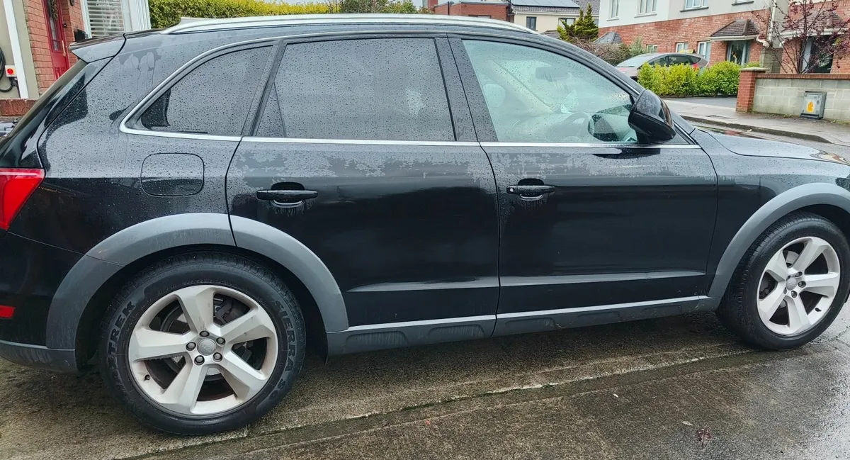 Audi Q5 2012 - Image 1