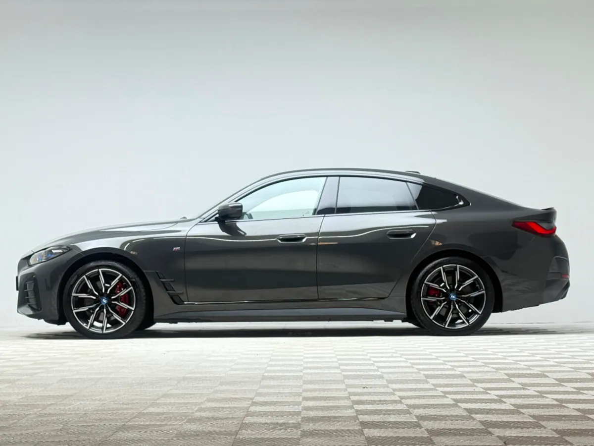 BMW i4 40 M SPORT EDRIVE - Image 4