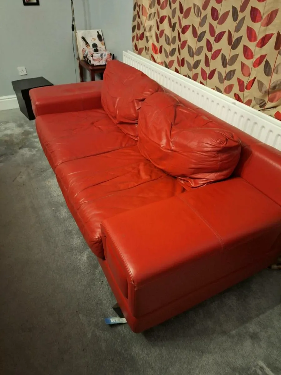 Red leather 2&3 seater sofa (DELIVERY) - Image 4