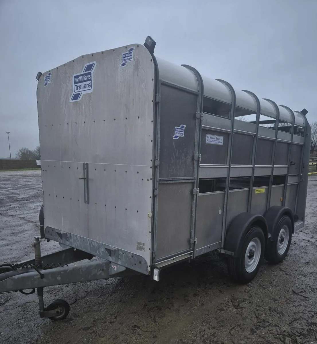 Ifor Williams 12x 6  cattle/sheep trailer - Image 3