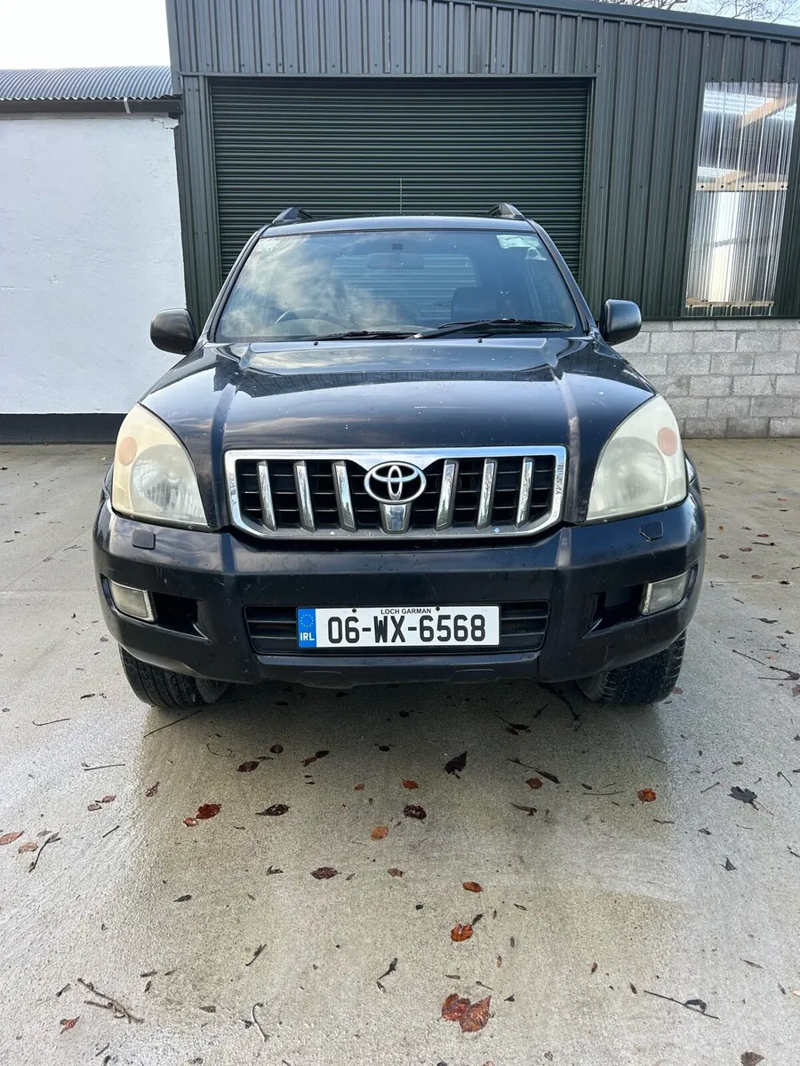2006 Toyota Land Cruiser - Image 1