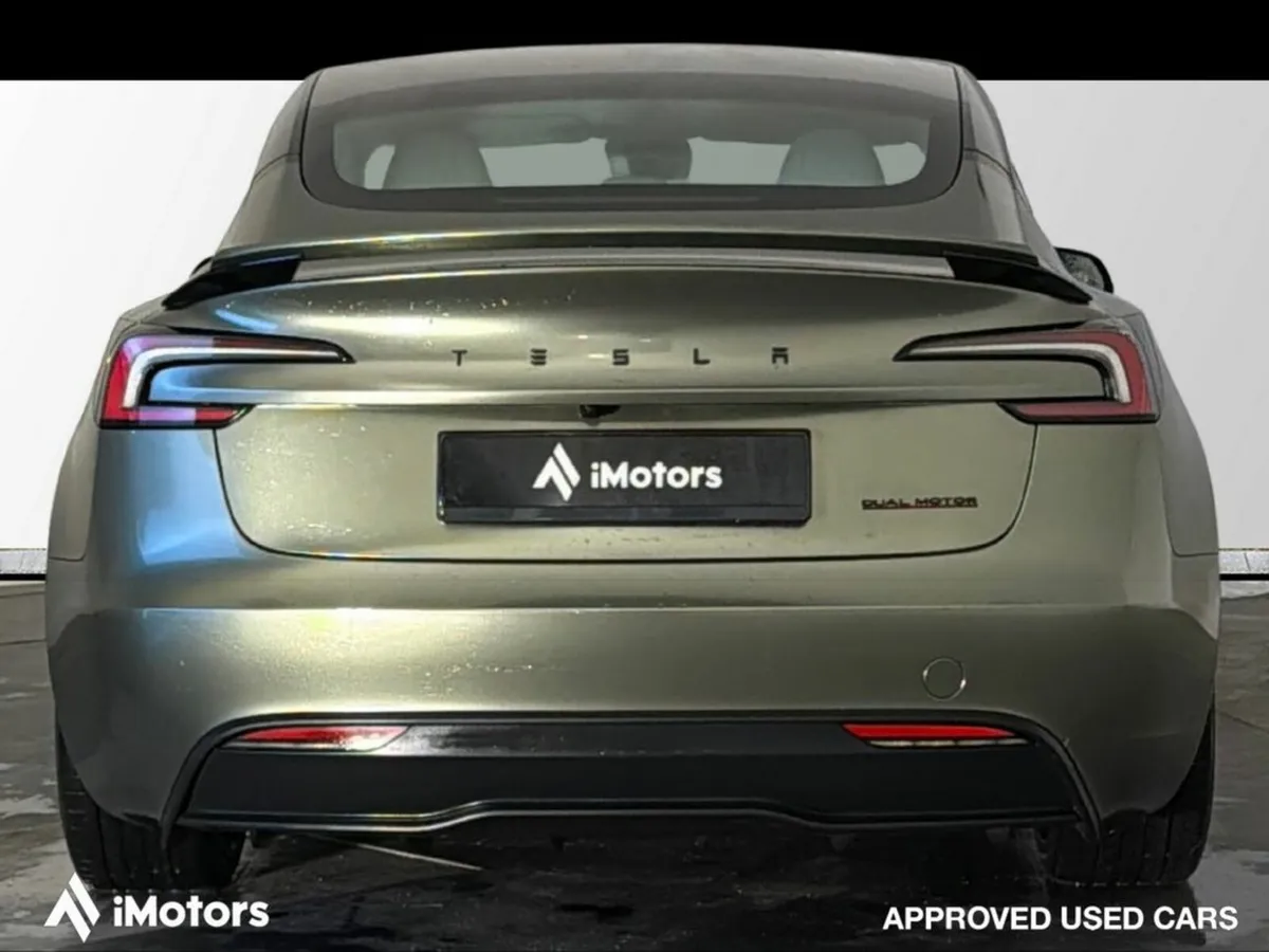 Tesla Model 3 Long Range AWD - Image 4