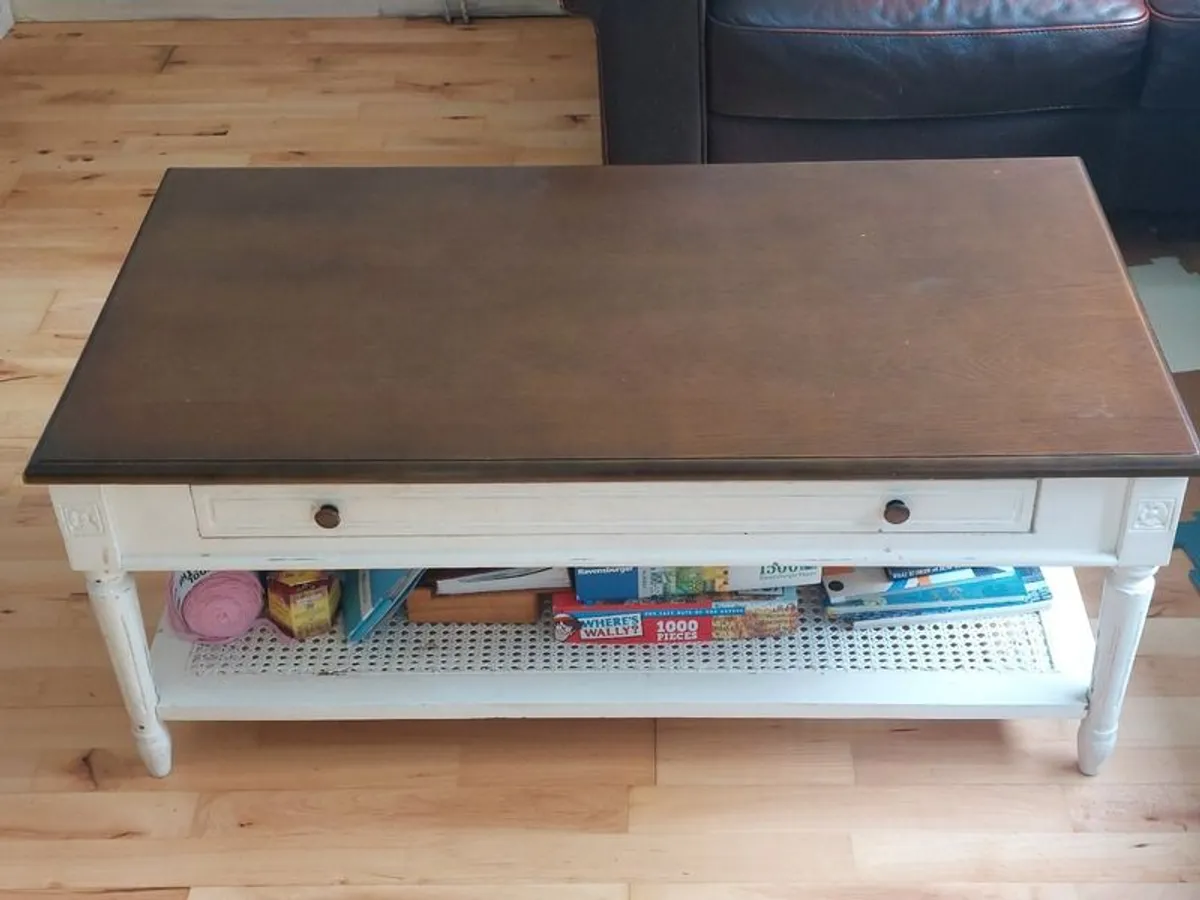 Coffee table - Image 1