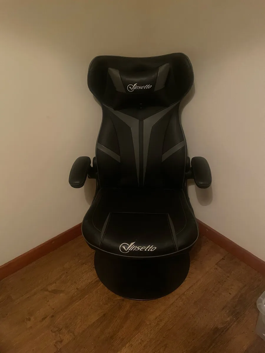 Vinsetto gaming chair