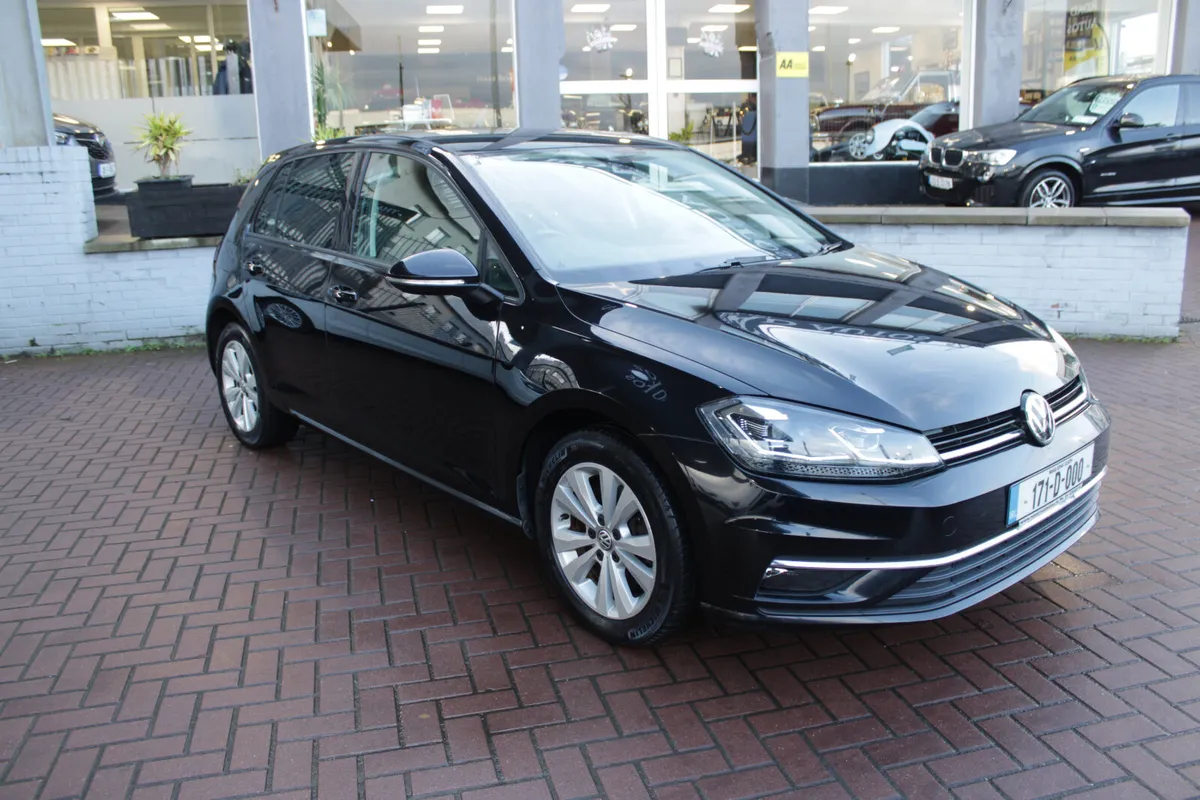2017 VW GOLF - Image 1