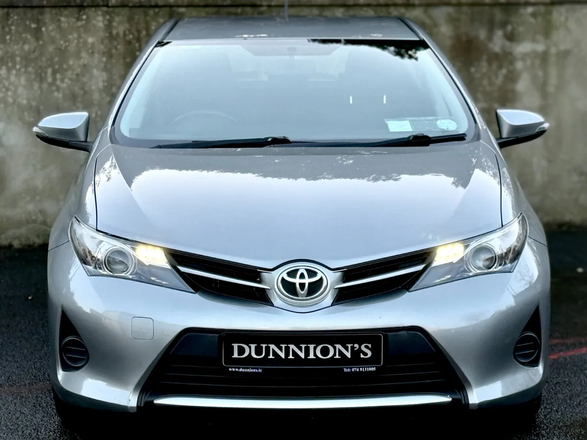 Toyota Auris, 2015, 1.4 D-4D TERRA NG 4DR 5DR - Image 3