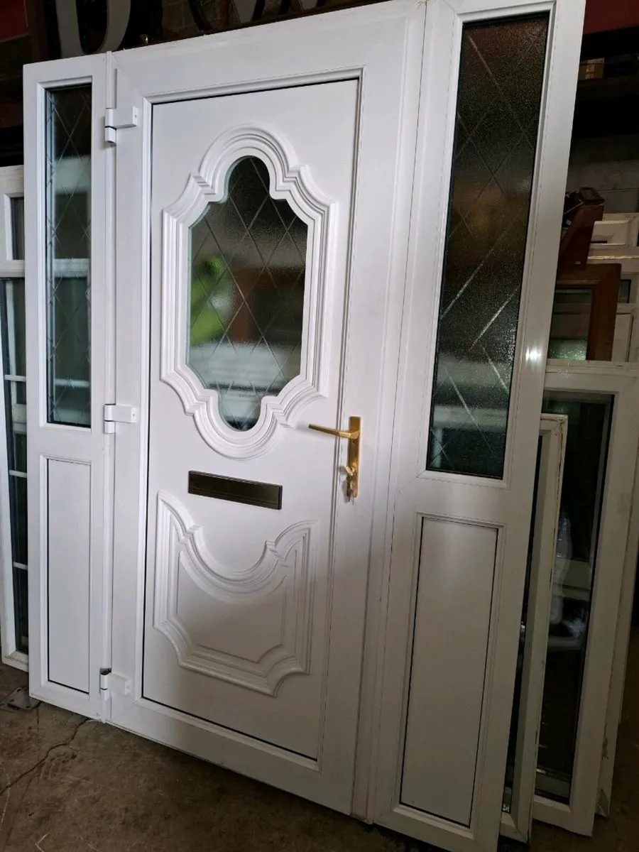 Pvc door c/w side panels - Image 1