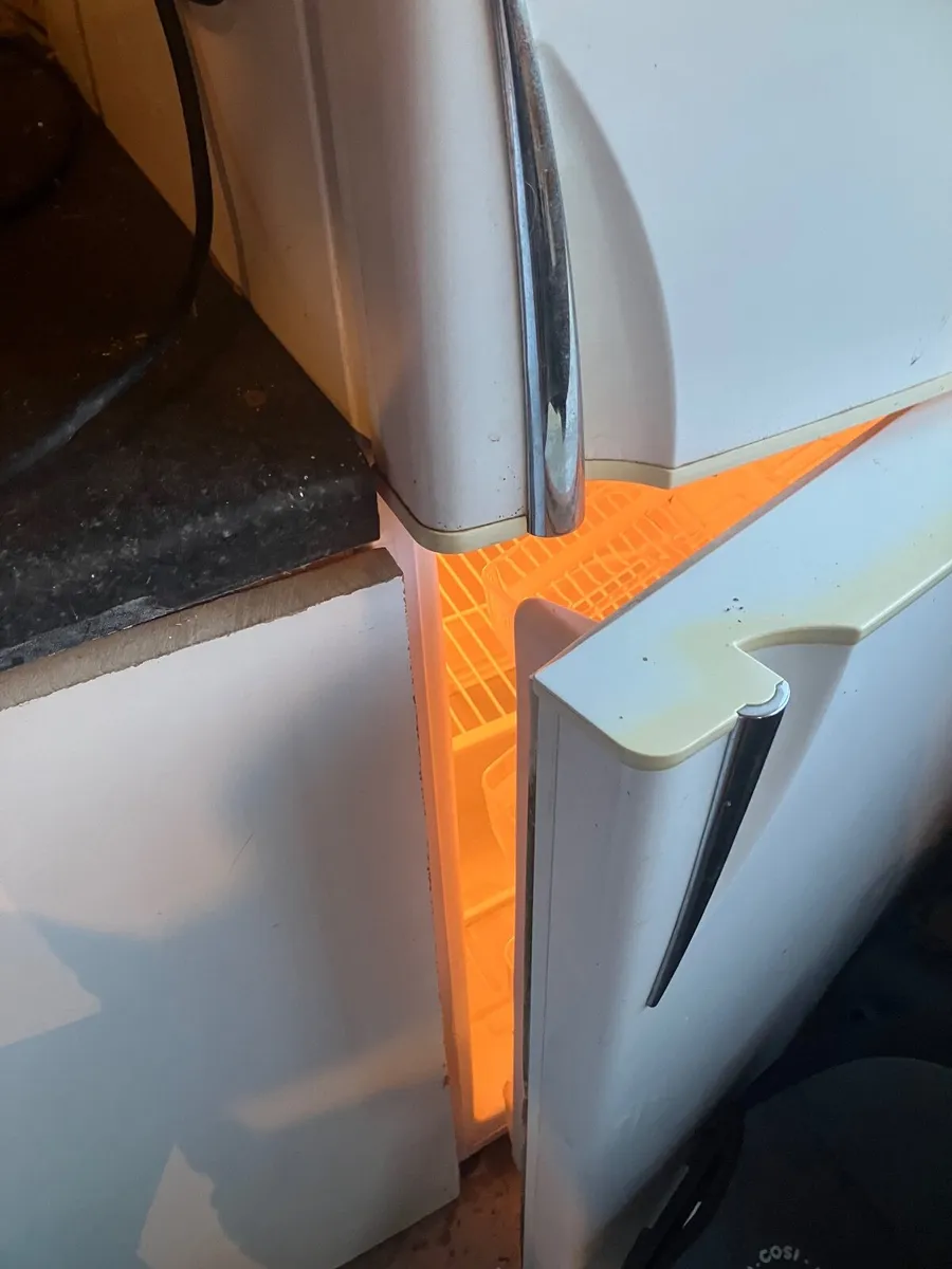 Fridge - Image 2