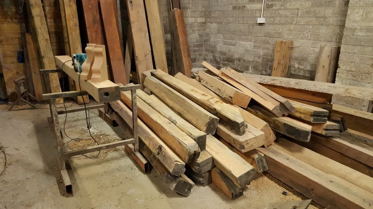 Pitch Pine Beams - Image 1