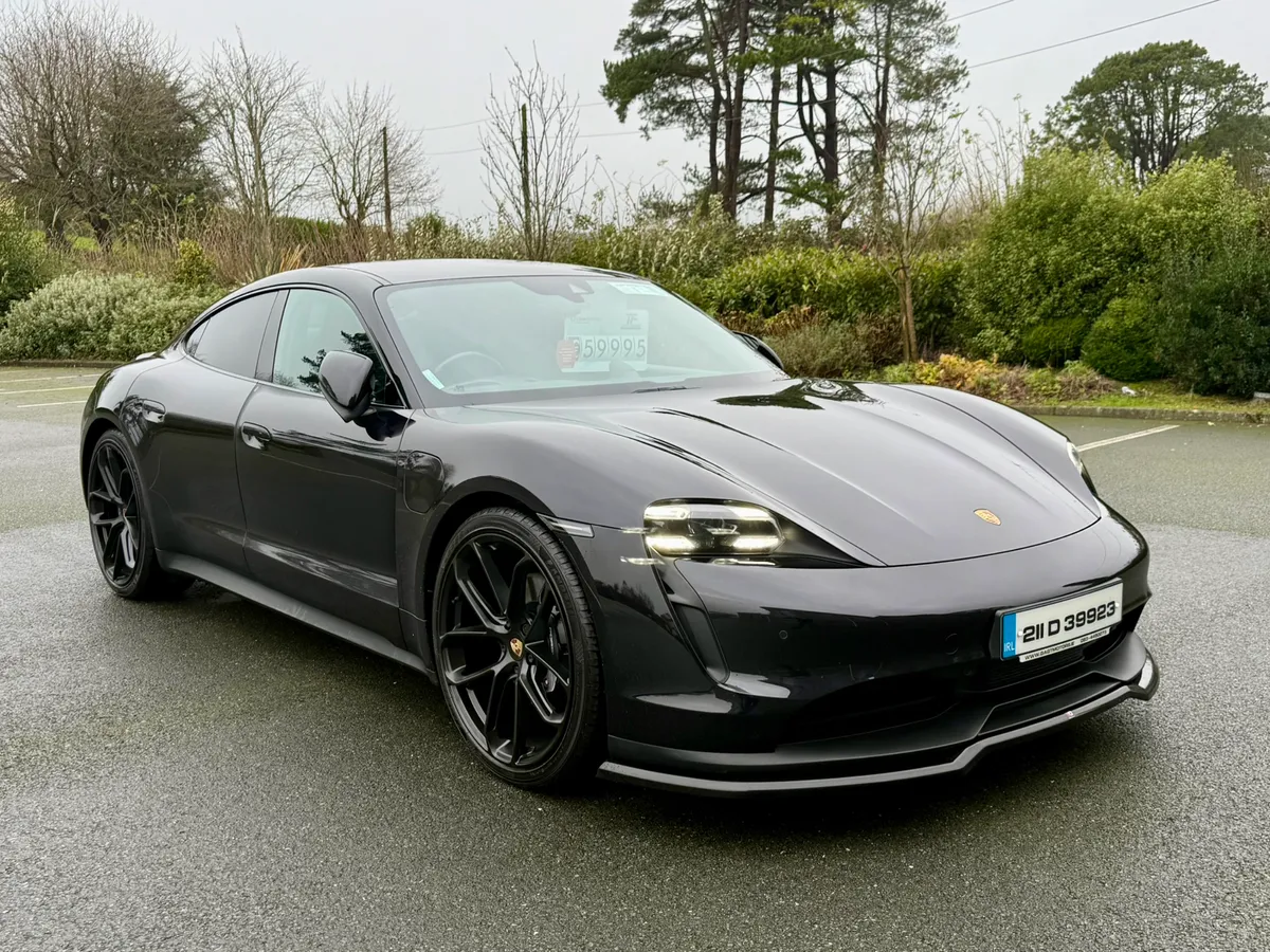 2021 PORSCHE TAYCAN 93.4 KWH 5 SEATS - Image 1