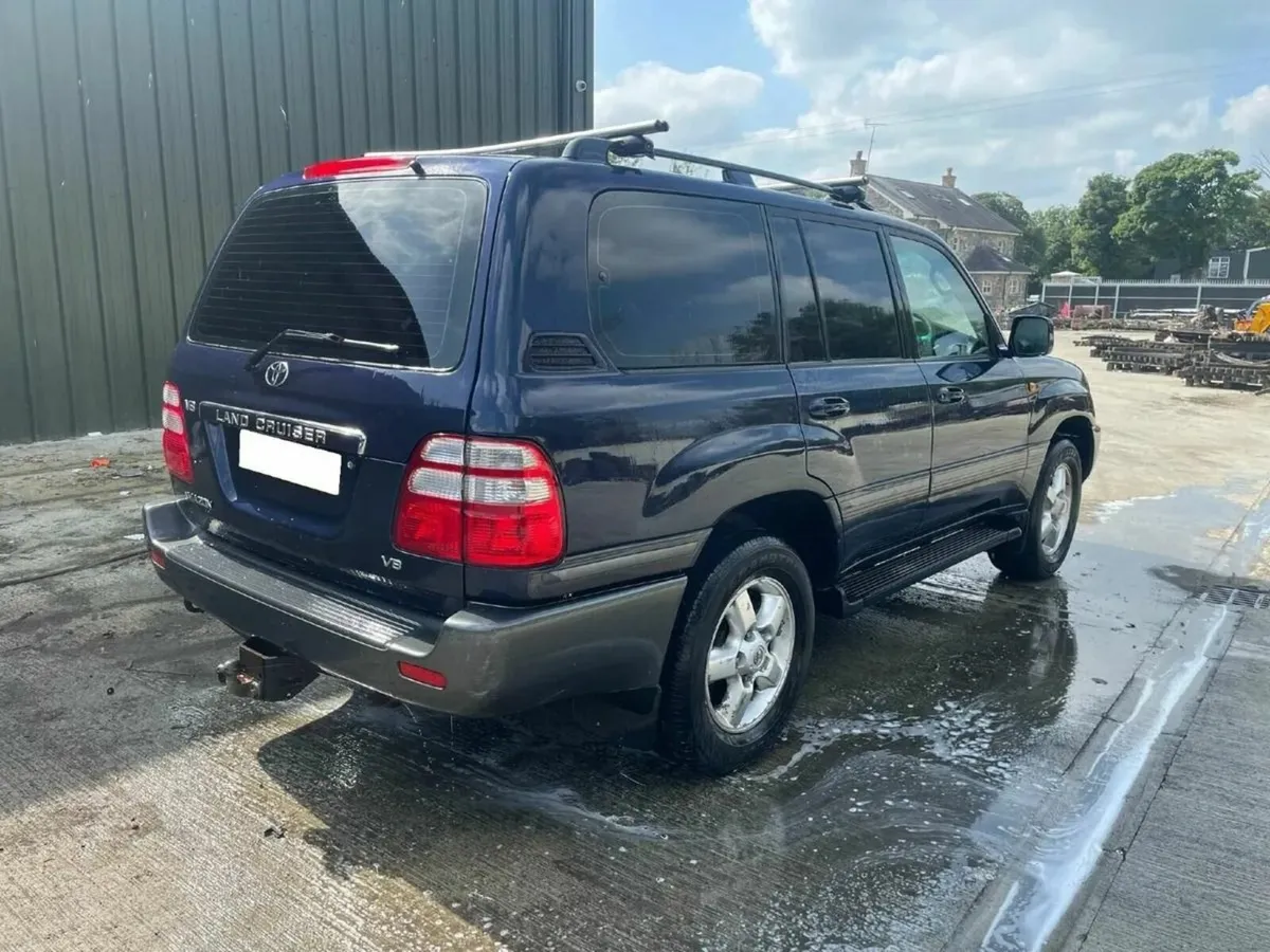 Toyota Amazon Breaking - Image 2