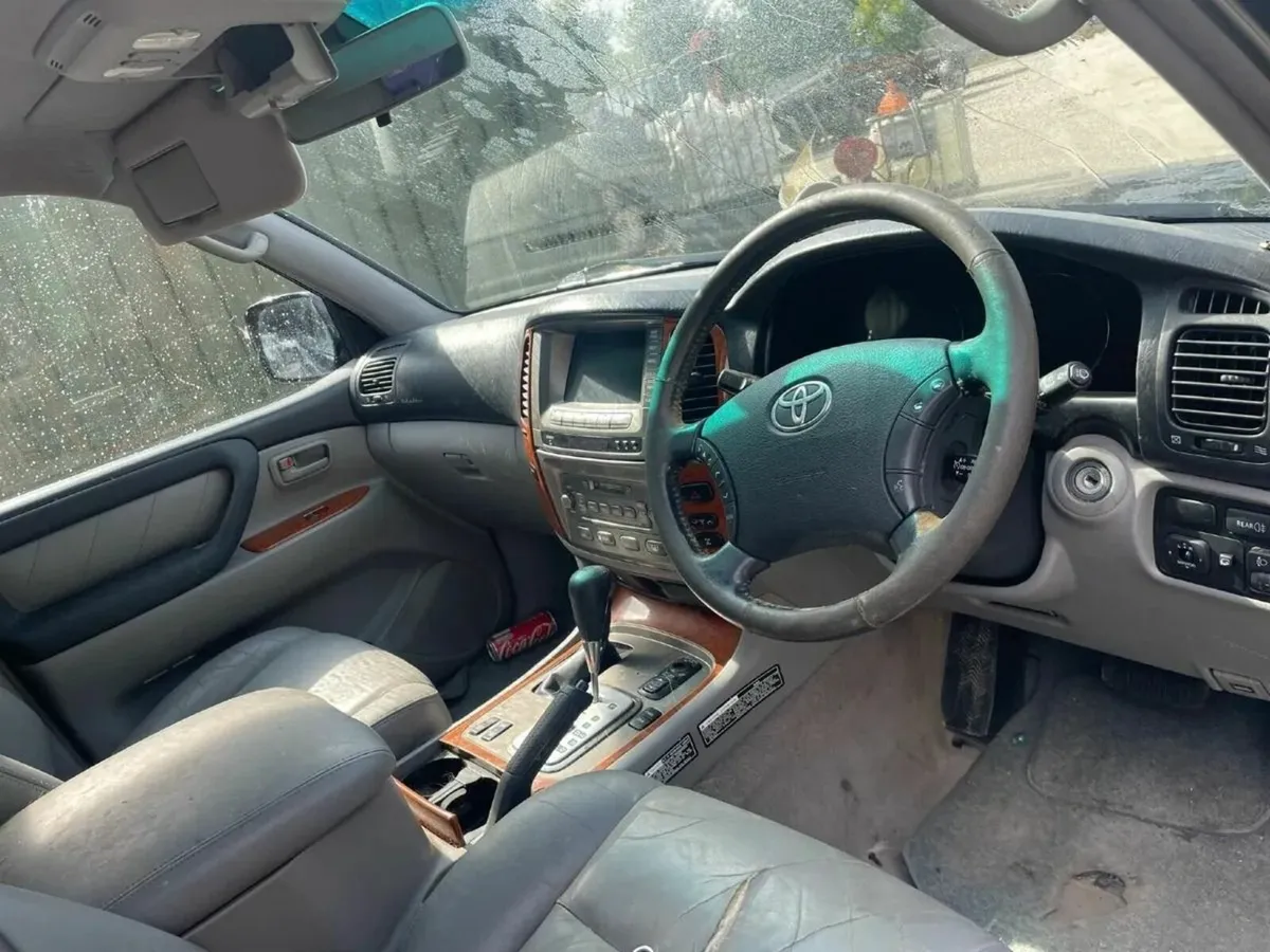 Toyota Amazon Breaking - Image 4