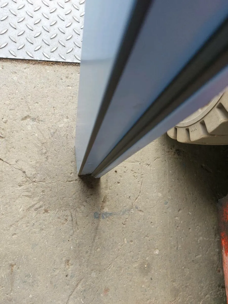 Door + frame - Image 3