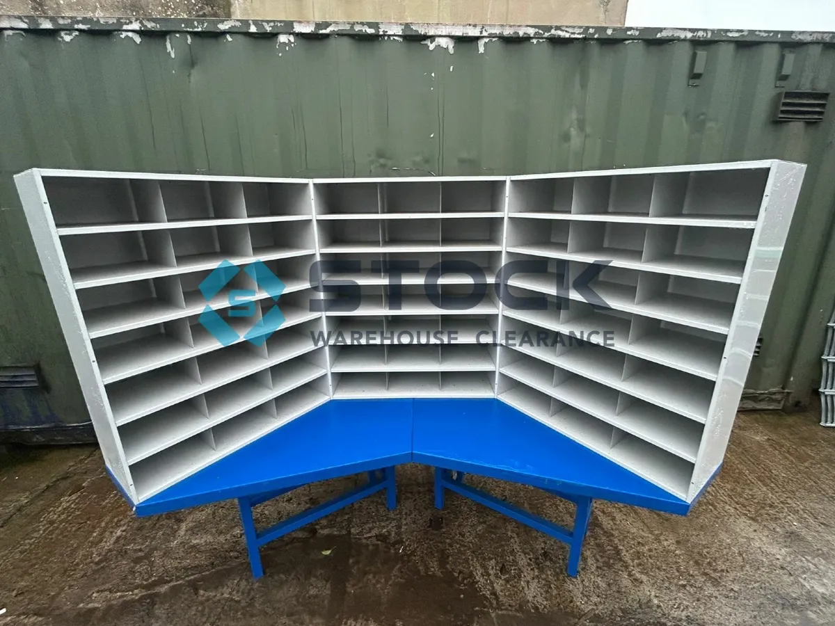 Pigeon hole shelving with workbench - Image 3