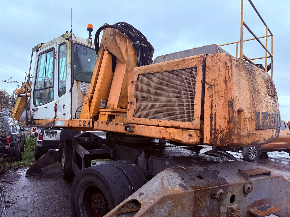 Leibherr 924 material handler - Image 3