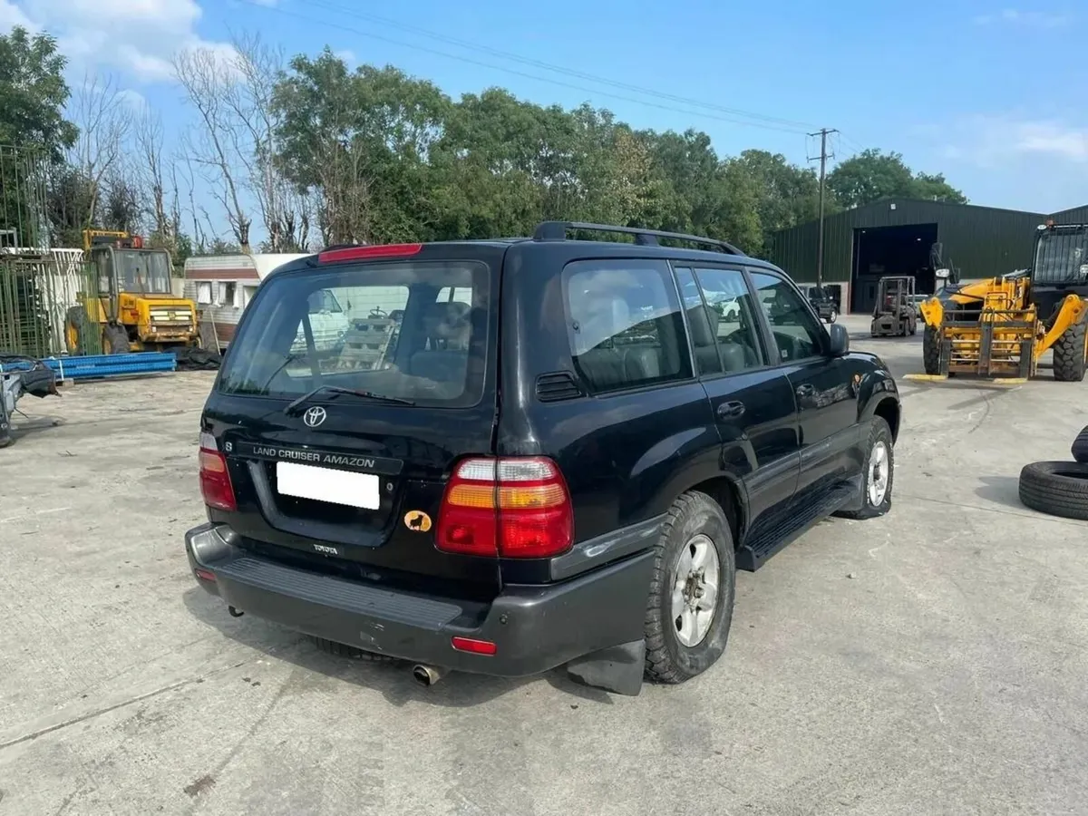 Toyota Amazon Breaking - Image 2