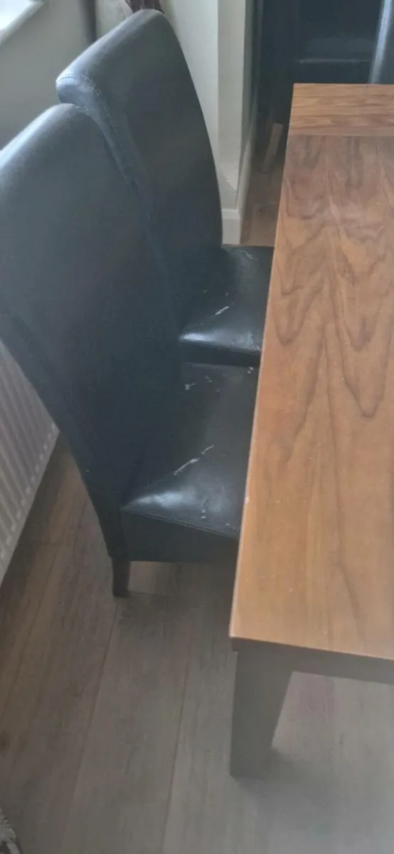 FREE TABLE AND 5 CHAIRS - Image 3