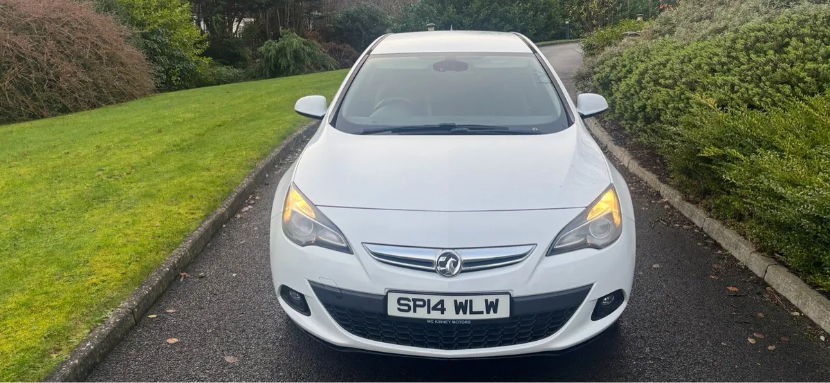 2014 VAUXHALL ASTRA 1.4 TURBO GTC - Image 4