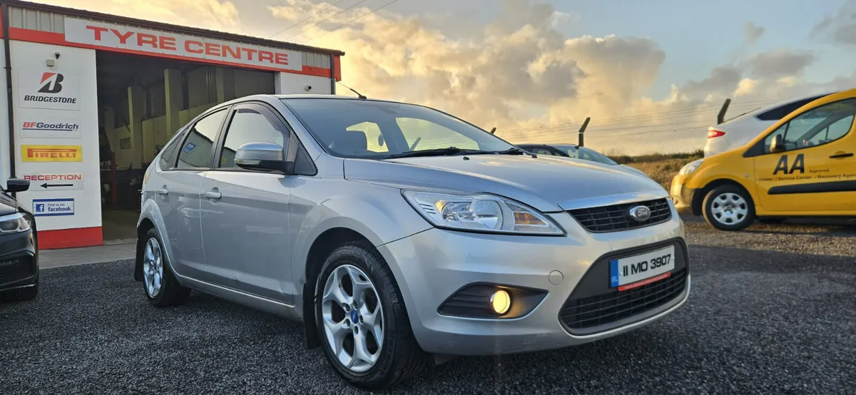 Ford Focus 2011 - Image 1