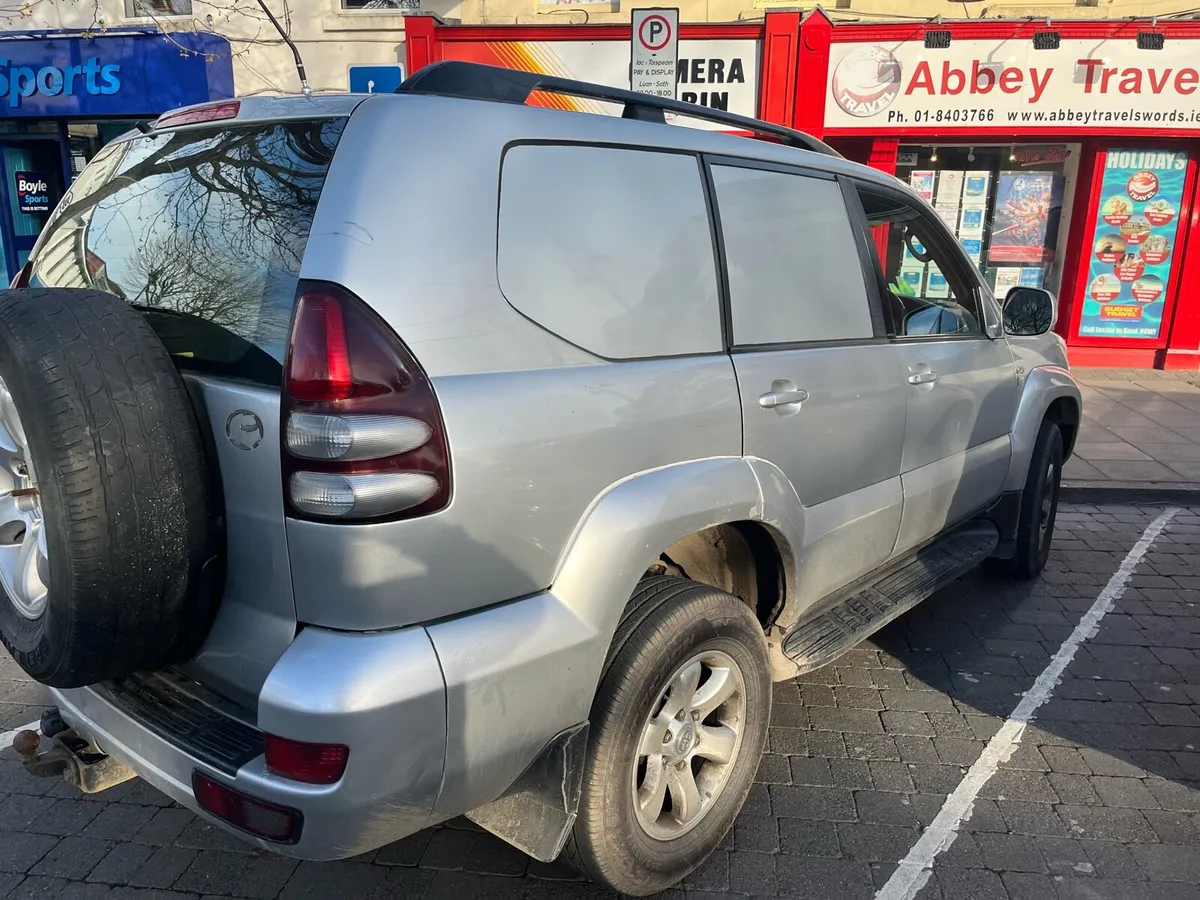 Toyota landcruiser lwb - Image 3