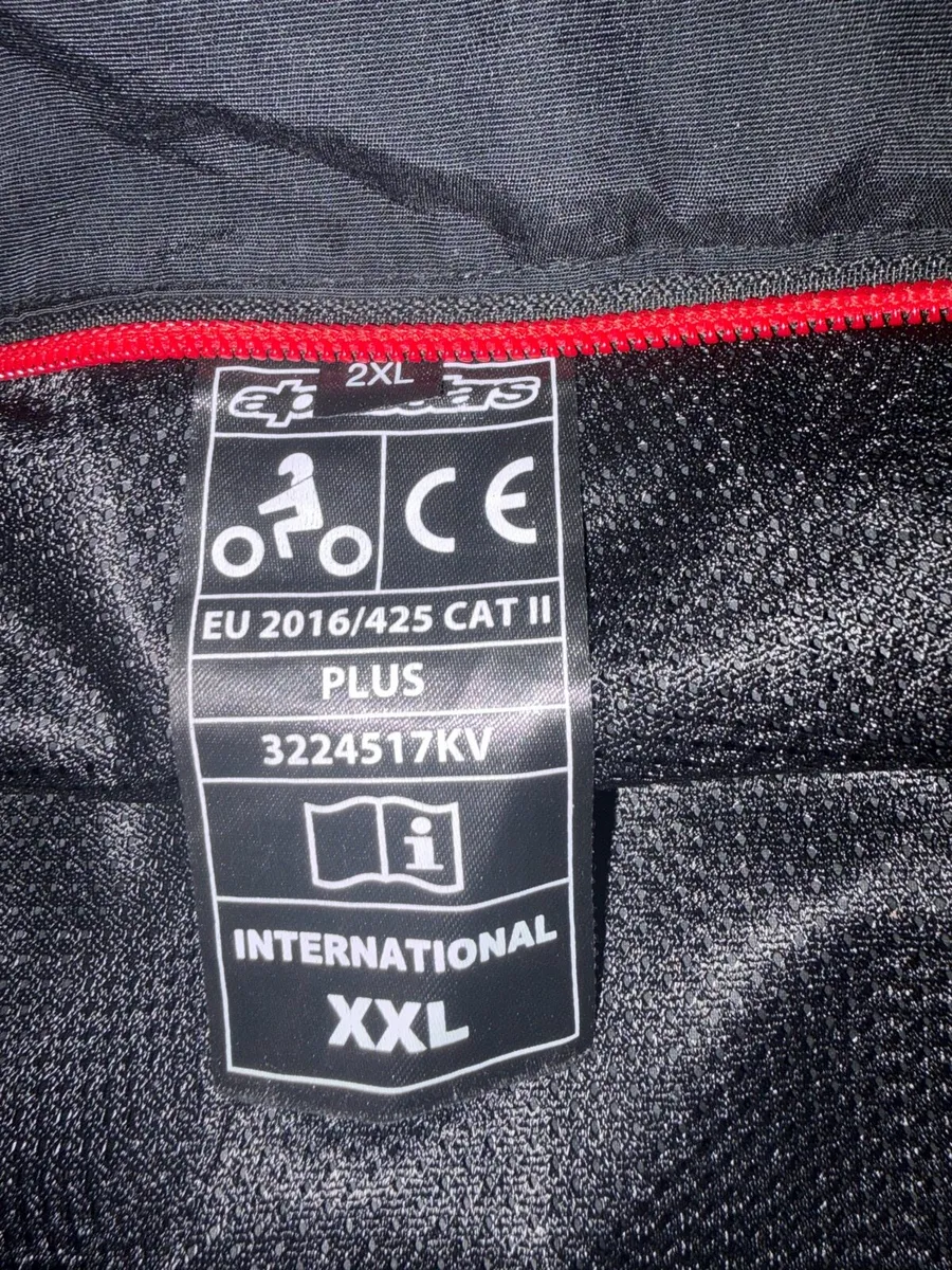 Motorbike suit & boots - Image 2