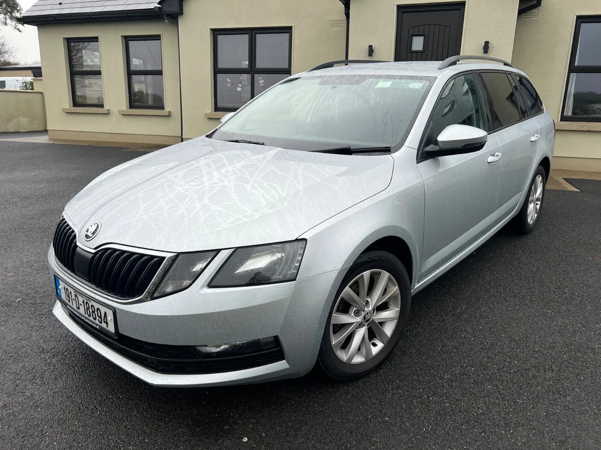2019 Skoda Octavia Ambition 1.6 TDI Combi NCT 2/27 - Image 2