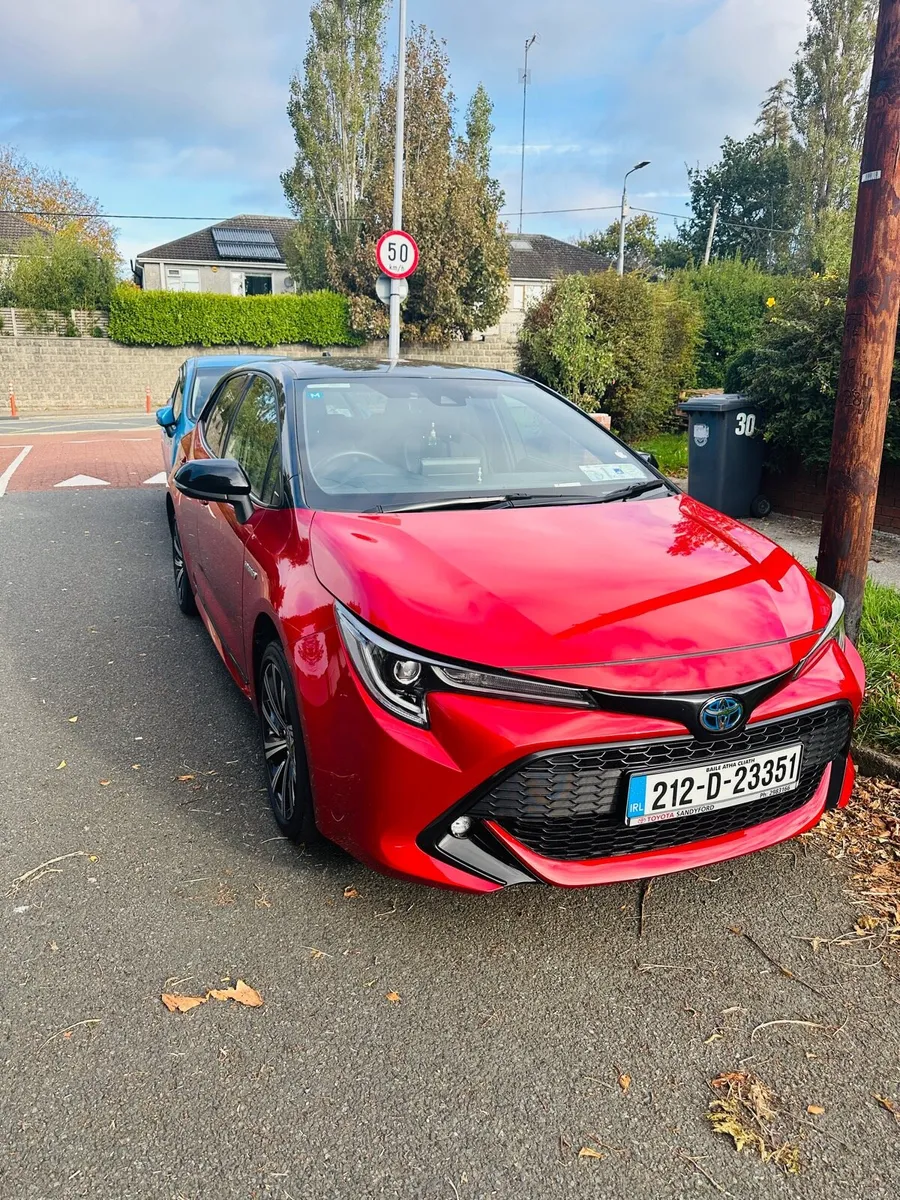 Toyota Corolla Hatchback Sports 2021Only 19000KM - Image 2